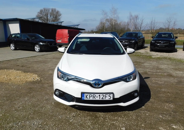 Toyota Auris cena 46125 przebieg: 49000, rok produkcji 2018 z Zbąszyń małe 137